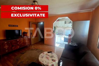 Apartament cu 3 camere semidecomandat, mobilat în Făgăraș