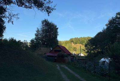 Casă cu 2 camere în Oeștii Pământeni