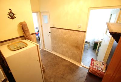 Apartament cu 2 camere semidecomandat în Micro 19