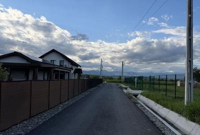 Teren de 686 mp, în Botorogi - 1