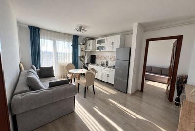 Apartament cu 3 camere semidecomandat în Între Lacuri
