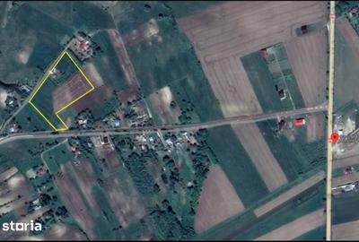 Teren de 16090 mp, în Central