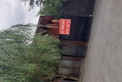 Casă cu 5 camere cu Teren 1700 Mp în Valea