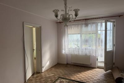 Apartament cu 2 camere decomandat în Mihai Viteazul