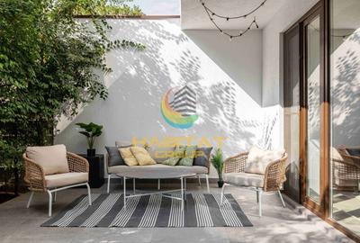 Apartament cu 3 camere decomandat în Sud