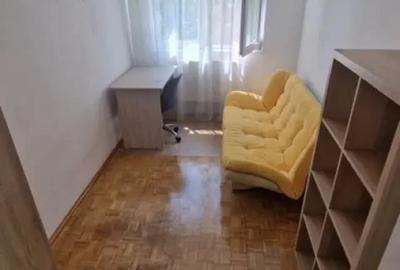 Apartament cu 3 camere decomandat în Grigorescu