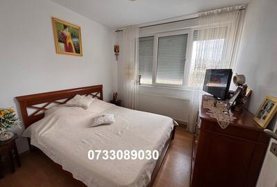 Apartament cu 3 camere semidecomandat în Drumul Taberei