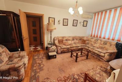 Apartament cu 2 camere semidecomandat, mobilat în Lacul Tei - 1