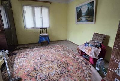 Casă cu 4 camere cu Teren 212 Mp în Central