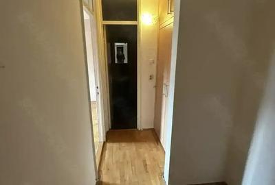 Apartament cu 4 camere decomandat în Central - 3