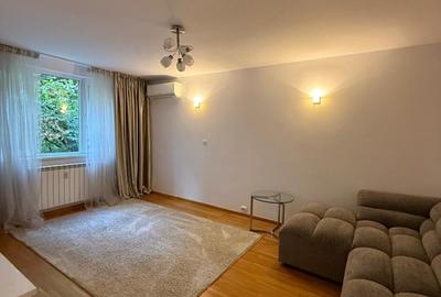 Apartament cu 3 camere în Domenii