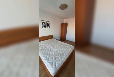 Apartament cu 2 camere decomandat în Între Lacuri