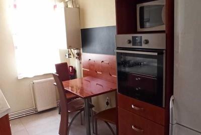 Apartament cu 3 camere decomandat în Tudor - 4