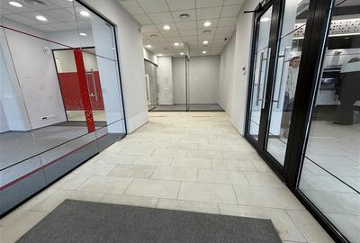 Spațiu comercial, de 168 mp, în Ultracentral - 8