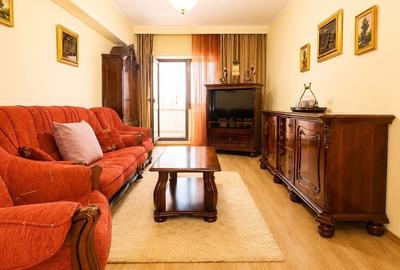 Apartament cu 4 camere decomandat în Trocadero - 1