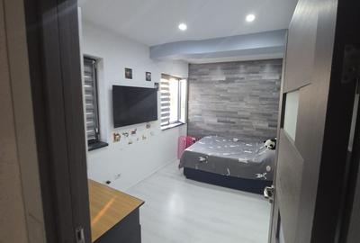 Apartament cu 3 camere în Brăilei - 2