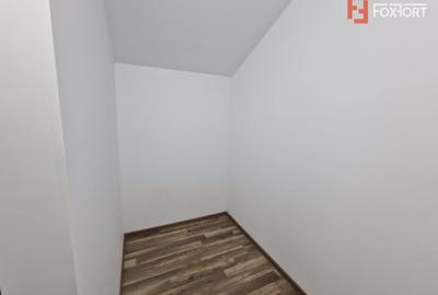 Duplex cu 4 camere cu Canalizare în Moșnița Veche - 2