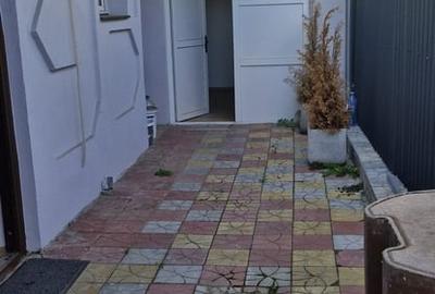 Casă cu 3 camere cu Teren 125 Mp în Rahova