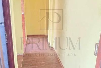 Apartament cu 4 camere semidecomandat în Circumvalațiunii