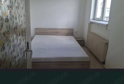 Apartament cu 2 camere decomandat în Rovinari - 3