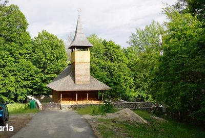 Teren de 2315 mp, în Central