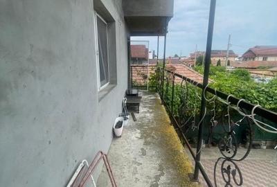 Casă cu 4 camere cu Teren 380 Mp în Romanești - 19