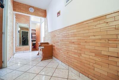 Apartament cu 2 camere decomandat în Drumul Carului