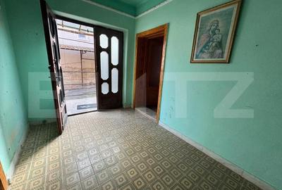 Casă cu 3 camere cu Teren 230 Mp în Central