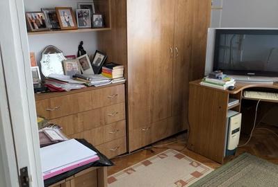 Apartament cu 3 camere decomandat în Ultracentral