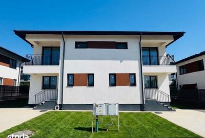 Casă cu 3 camere cu Teren 250 Mp în Central