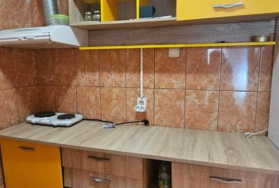 Apartament cu 2 camere decomandat în Micro 21 - 4
