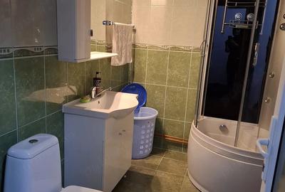 Apartament cu 2 camere semidecomandat în Bucovina