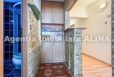 Apartament cu 4 camere decomandat în Decebal - 9