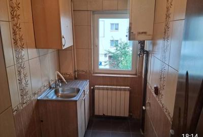 Garsonieră decomandată în Exterior Vest
