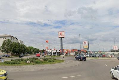 Apartament cu 3 camere nedecomandat în Milcov
