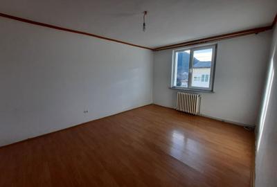 Apartament cu 2 camere decomandat în Calea Romanului - 2