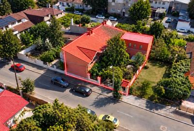 Casă individuală cu 6 camere cu Canalizare în Palas