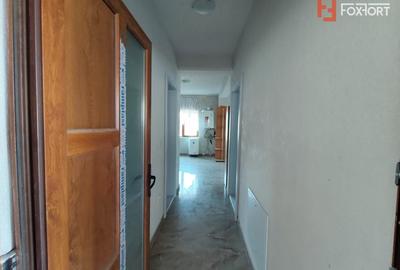 Duplex cu 4 camere cu Canalizare în Sânnicolau Mare - 24