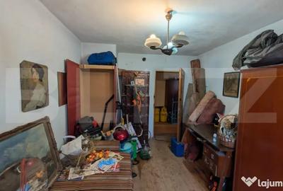Casă cu 7 camere cu Teren 1656 Mp în Central - 12