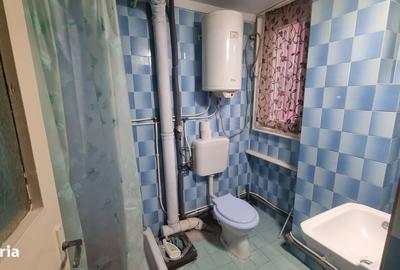 Spațiu comercial, de 96 mp, în Central