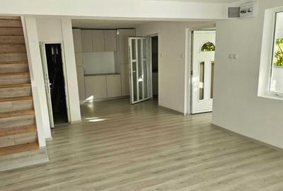 Casă cu 3 camere cu Teren 46 Mp în Ultracentral