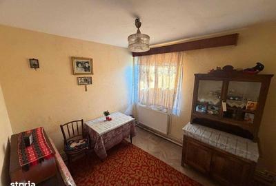 Apartament cu 2 camere decomandat în Central - 2