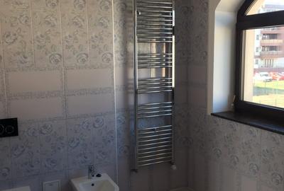 Casă cu 7 camere cu Canalizare în Băneasa - 18