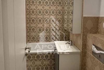 Apartament cu 3 camere, mobilat în Central - 1