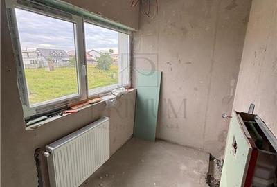 Duplex cu 3 camere cu Canalizare în Moșnița Veche - 4
