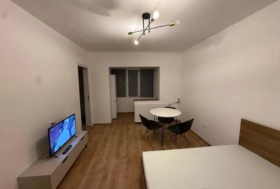 Garsonieră semidecomandată în Traian