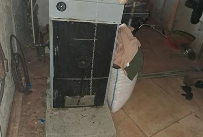 Casă cu 2 camere cu Teren 1000 Mp în Costuleni