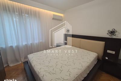 Apartament cu 4 camere semidecomandat în Central