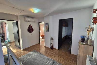 Casă cu 4 camere cu Teren 125 Mp în Exterior Vest - 11