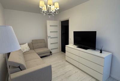 Apartament cu 2 camere decomandat în Titan